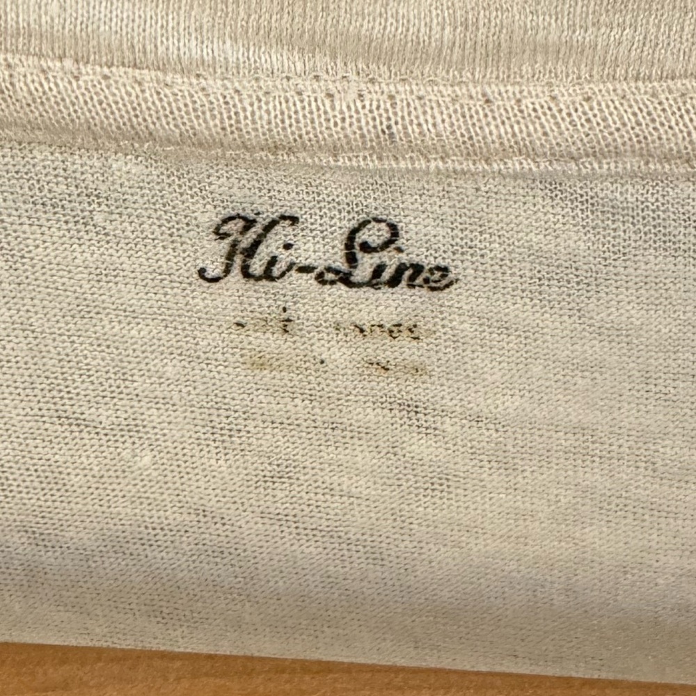 Women’s Hi-Line llama cream colored 100% linen short sleeve shirt Medium - Picture 3 of 4
